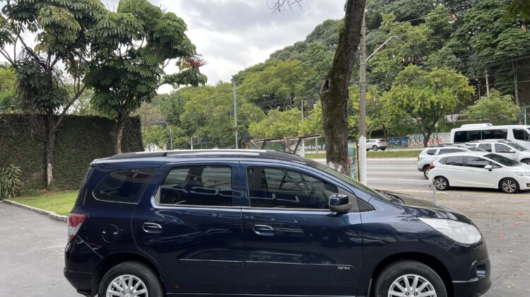 Spin LT 1.8 Automática 2014/2015 Azul Flex Completa