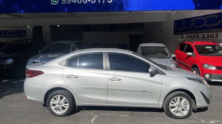 Yaris Sedan XL 1.5 Automático 2019 Prata Flex Completo