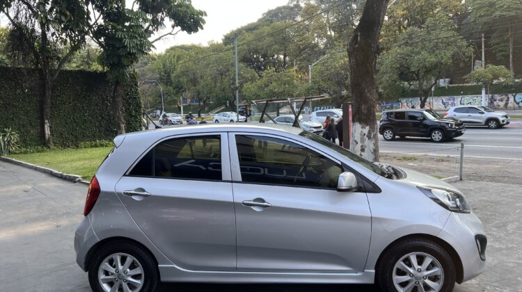 Picanto 1.0 EX 2014 Prata Flex Completo
