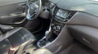 Tracker Premier 1.4 Turbo Automático 2018 Prata Flex com teto solar – Top de linha