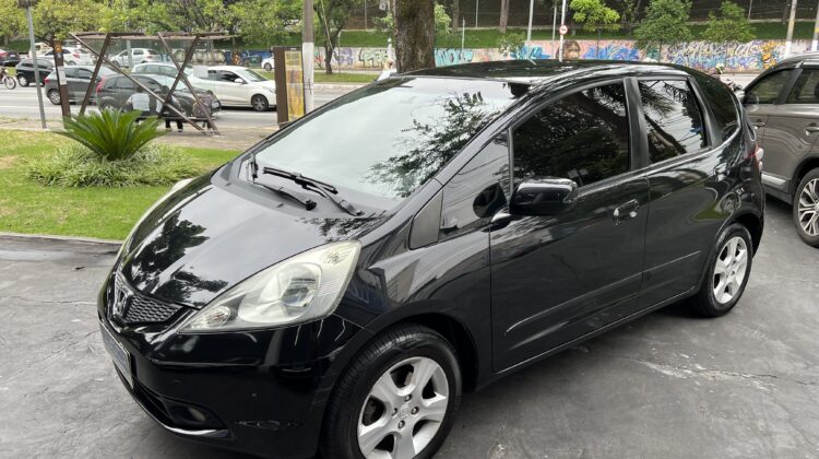 Fit 1.4 LX 2009 Preto Flex Completo