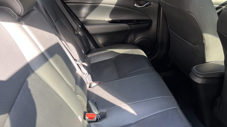 Yaris XLS 1.5 Automático CVT 2019/2020 Branco Perolizado Flex com Teto Solar