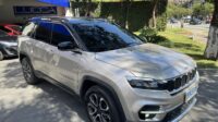 Commander Limited T270 Turbo Automático 2023/2023 Dourado Flex Completo