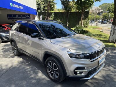 Commander Limited T270 Turbo Automático 2023/2023 Dourado Flex Completo
