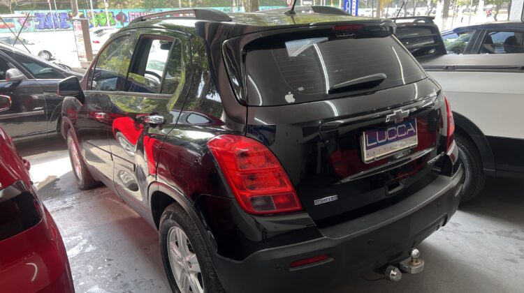 Tracker LT 1.8 Automática 2016/2016 Preto Flex Completo