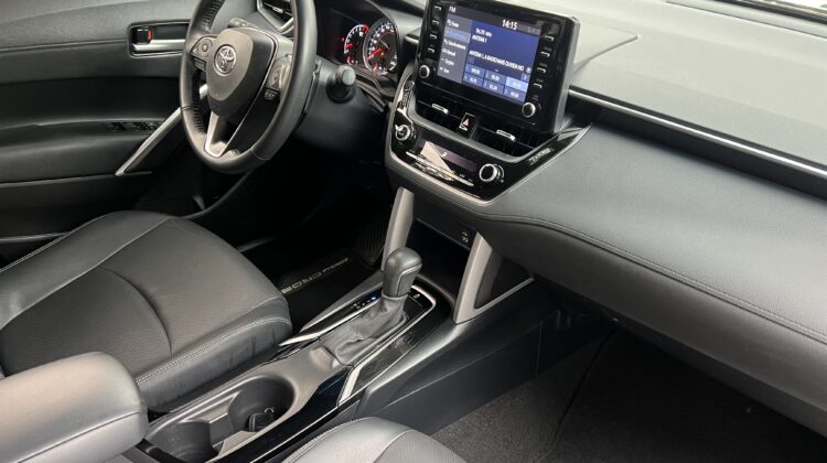 Corolla Cross XRE 2.0 Automático CVT 2022 Preto Flex Completo