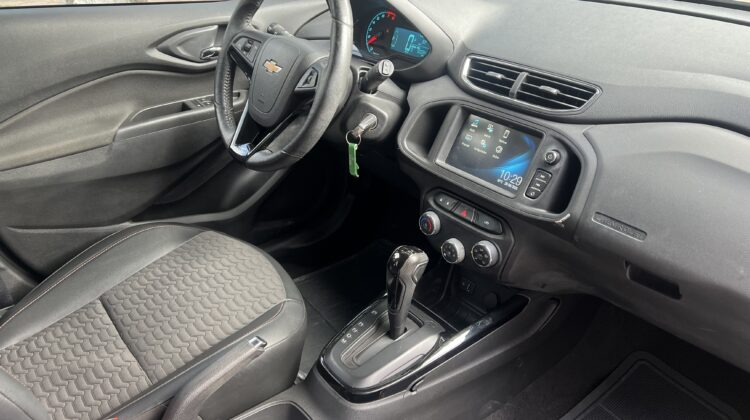 Onix LTZ 1.4 Automático 2018 Prata Flex Completo