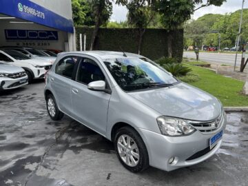 Etios XLS 1.5 Automático 2016/2017 Prata Flex Completo – Top de Linha
