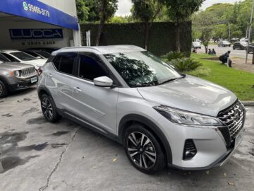 Kicks Advance 1.6 Automática CVT 2021/2022 Prata Flex Completa