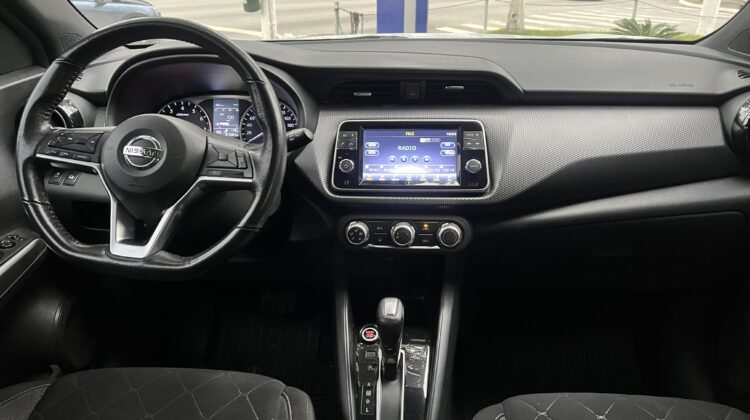 Kicks SV 1.6 Automático CVT 2019/2020 Prata Flex Completo