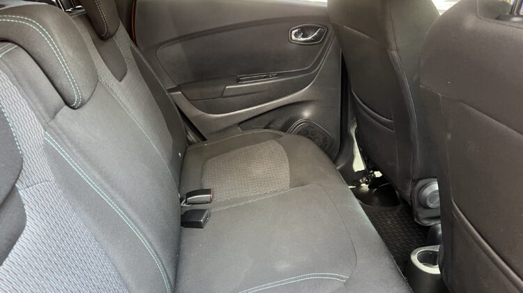 Captur Life 1.6 Automática CVT 2018/2019 Laranja Flex Completo