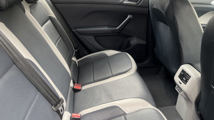 T-Cross Highline 1.4 TSI Automático 2020/2020 Cinza Flex – Blindado Nível III-A Carbon