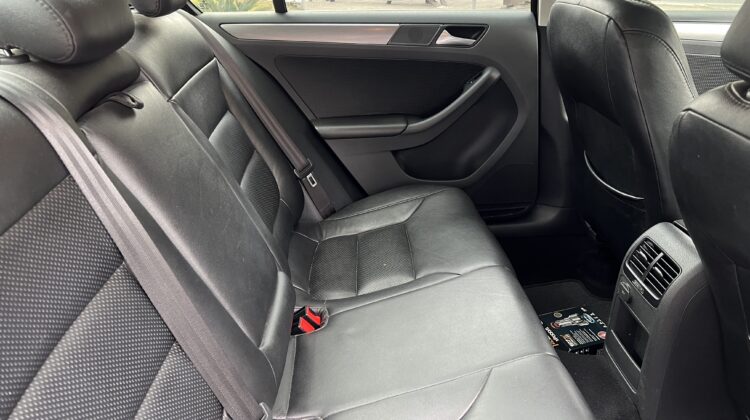 Jetta Comfortline 1.4 TSI Automático 2017 Preto Flex Completo