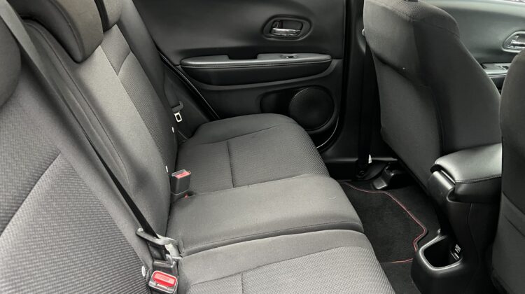 HR-V EX 1.8 Automática CVT 2018 Prata Flex Completa