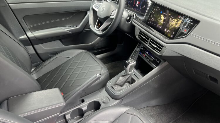 Virtus Exclusive 1.4 TSI Automático 2024 Prata Flex – Top de Linha