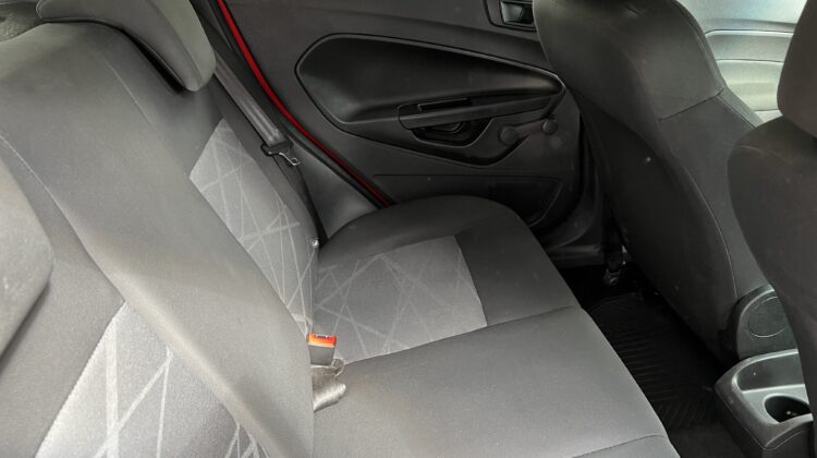 New Fiesta 1.5 S 2013/2014 Vermelho Flex Completo