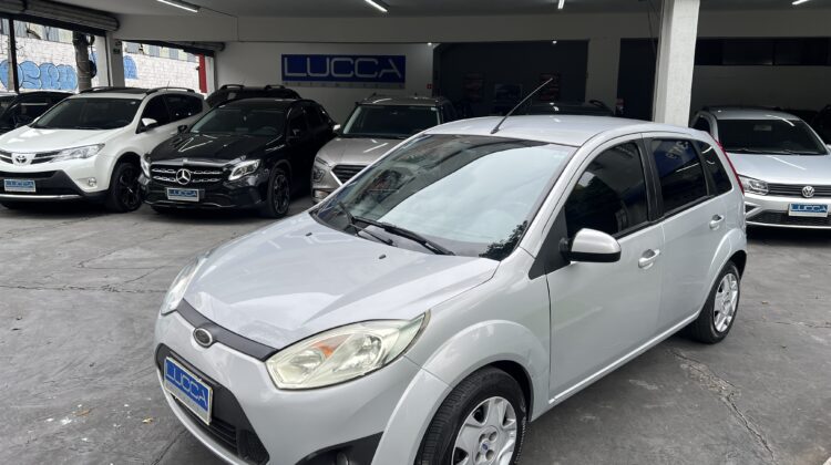 Fiesta 1.6 Hatch 2013/2014 Prata Flex Completo
