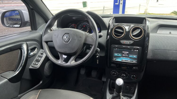 Duster 1.6 Dynamique 2016 Prata Flex Completa