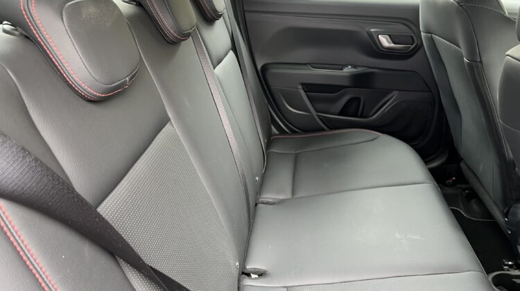 Strada Ultra Cabine Dupla 1.0 T200 Automática Cinza Flex – Top de linha