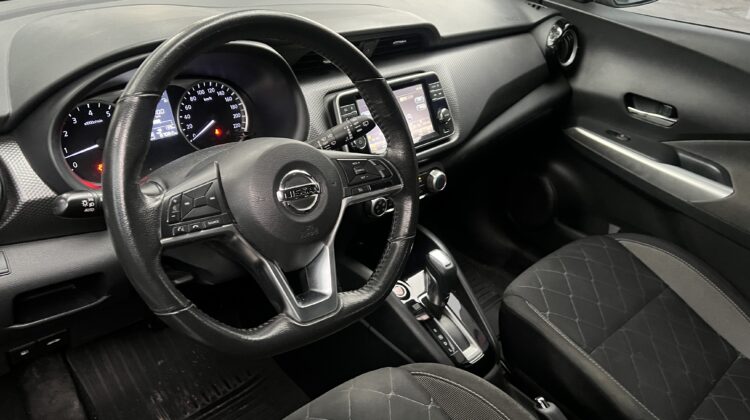 Kicks SV 1.6 Automático CVT 2019/2020 Prata Flex Completo