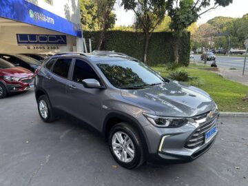 Tracker 1.0 Turbo Automática 2021 Cinza Flex Completa