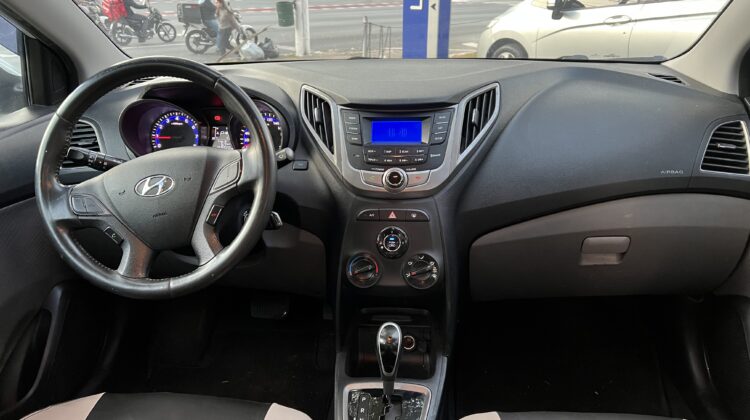 HB20S Premium 1.6 Automático 2015 Branco Flex – Top de Linha