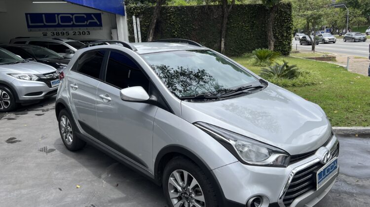 HB20X Style 1.6 Automático 2017 Prata Flex Completo