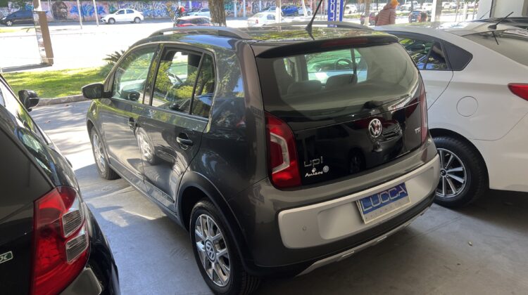 Cross Up! 1.0 TSI 2016/2016 Cinza Flex Completo