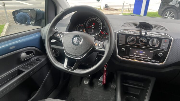 UP Move 1.0 TSI 2017/2018 Azul Flex Completo
