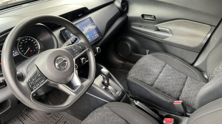 Kicks Active 1.6 Automático CVT 2021 Marrom Flex Completo