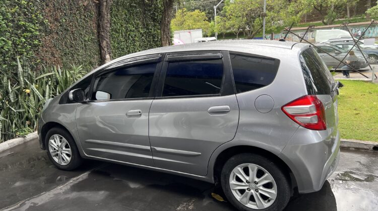 Fit LX 1.4 Automático 2014 Cinza Flex Completo