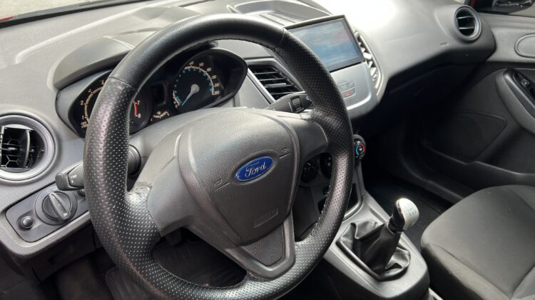 New Fiesta 1.5 S 2013/2014 Vermelho Flex Completo
