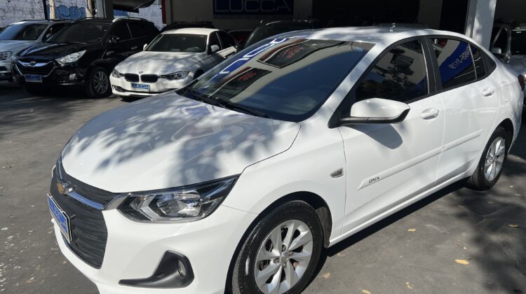 Onix Plus LT 1.0 Turbo 2022 Branco Flex Completo