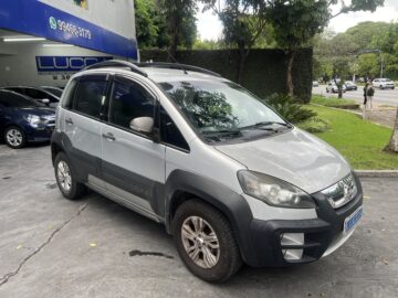 Idea 1.8 Adventure 2010/2011 Prata Flex Completa