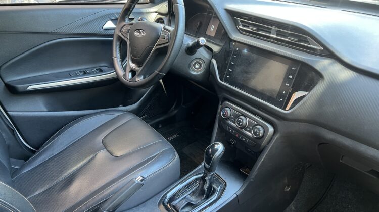 Tiggo2 ACT 1.5 Automático 2019/2019 Branco flex com teto solar