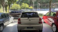 Etios 1.3 X 2014/2014 Prata Flex Completo