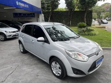 Fiesta 1.6 Hatch 2013/2014 Prata Flex Completo