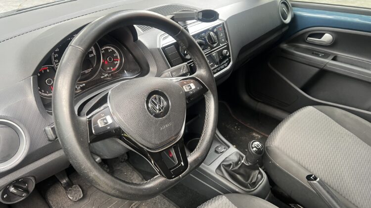 UP Move 1.0 TSI 2017/2018 Azul Flex Completo