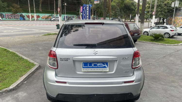 SX4 4WD 2.0 Automático 2011/2012 Prata Completo
