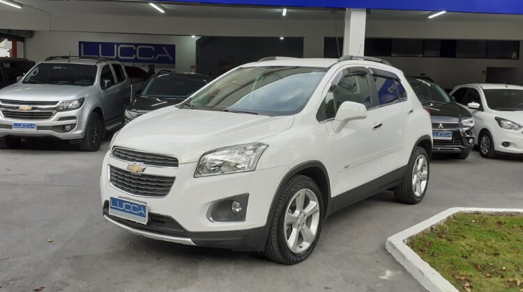 Tracker LTZ 1.8 Automática 2015 Branca Flex Completa