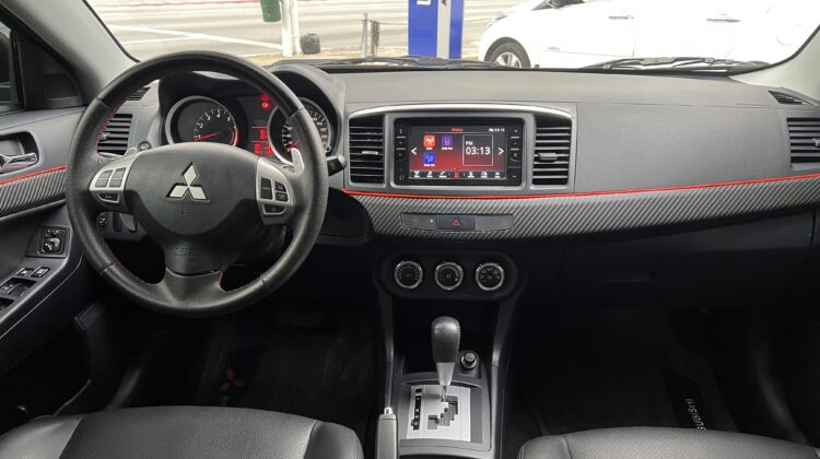 Lancer HL-T 2.0 Automático CVT 2019 Preto Completo