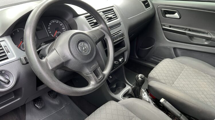 Fox 1.0 Trendline 2014/2015 Vermelho Flex Completo