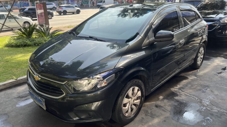 Onix 1.0 LT 2017 Cinza Flex Completo