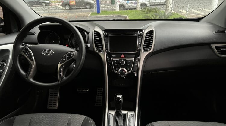 I30 1.8 Automático 2013/2014 Preto Completo