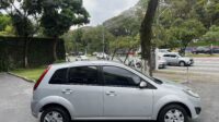 Fiesta 1.6 Hatch 2013/2014 Prata Flex Completo