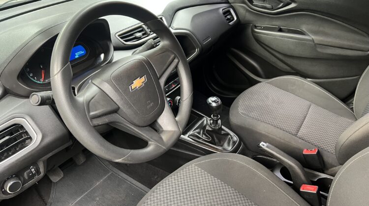 Onix 1.0 LT 2017 Cinza Flex Completo