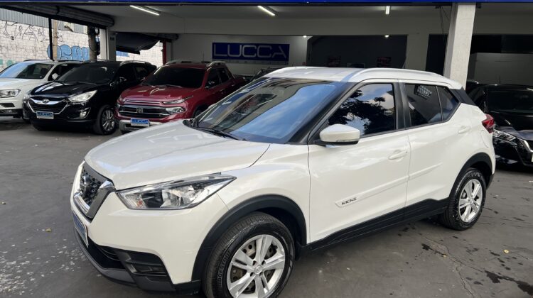 Kicks S 1.6 Automático CVT 2018 Branco Perolizado Flex Completo