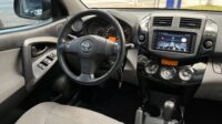 RAV4 2.4 Automática 4×2 2011 Preta Completa