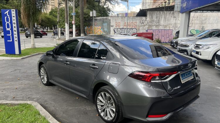 Corolla XEI 2.0 Automático 2022/2023 Cinza Flex Completo