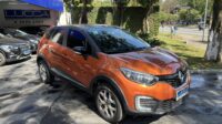 Captur Life 1.6 Automática CVT 2018/2019 Laranja Flex Completo